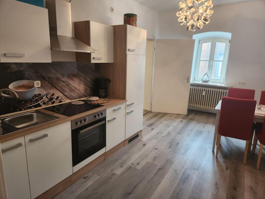 Tor Stay - Charmante 2 Zimmer Apartment Ansbach Ngoại thất bức ảnh